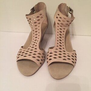 FRANCO SARTO SHOES WEDGE CREAM LEATHER & MANMADE ‘KALE’BUCKLE